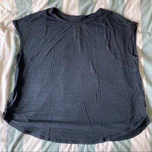 Cap sleeve tee activewear